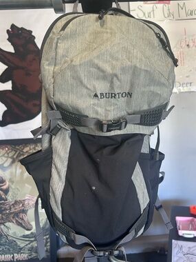 Burton Men's Gray and Black Backpack - All-Purpose Daypack - 25L - make an offer